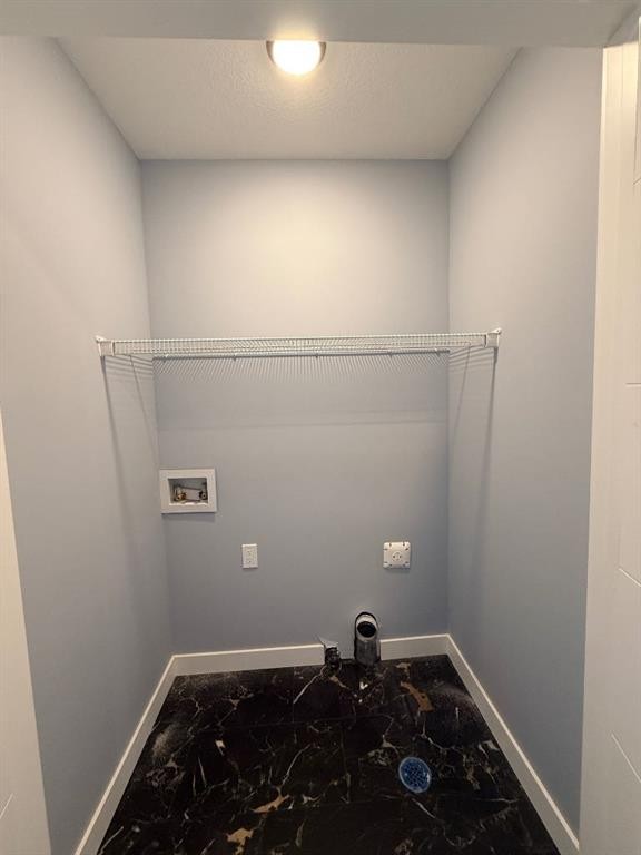 1995 Mccaskill Drive, Crossfield, AB - Indoor With Storage