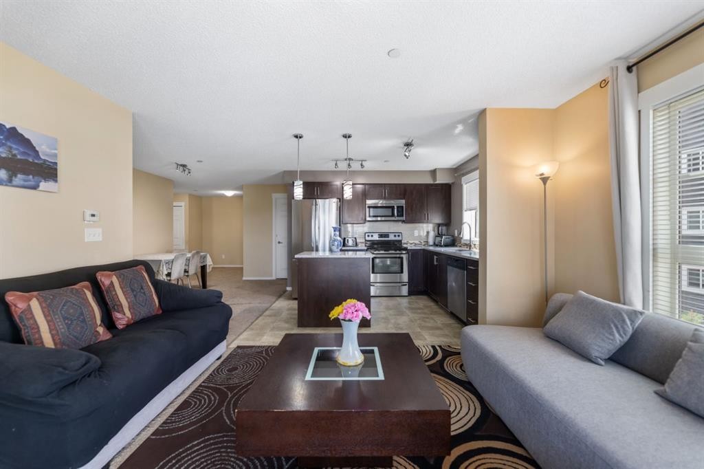 3306-279 Copperpond Common Se, Calgary, AB - Indoor Photo Showing Living Room