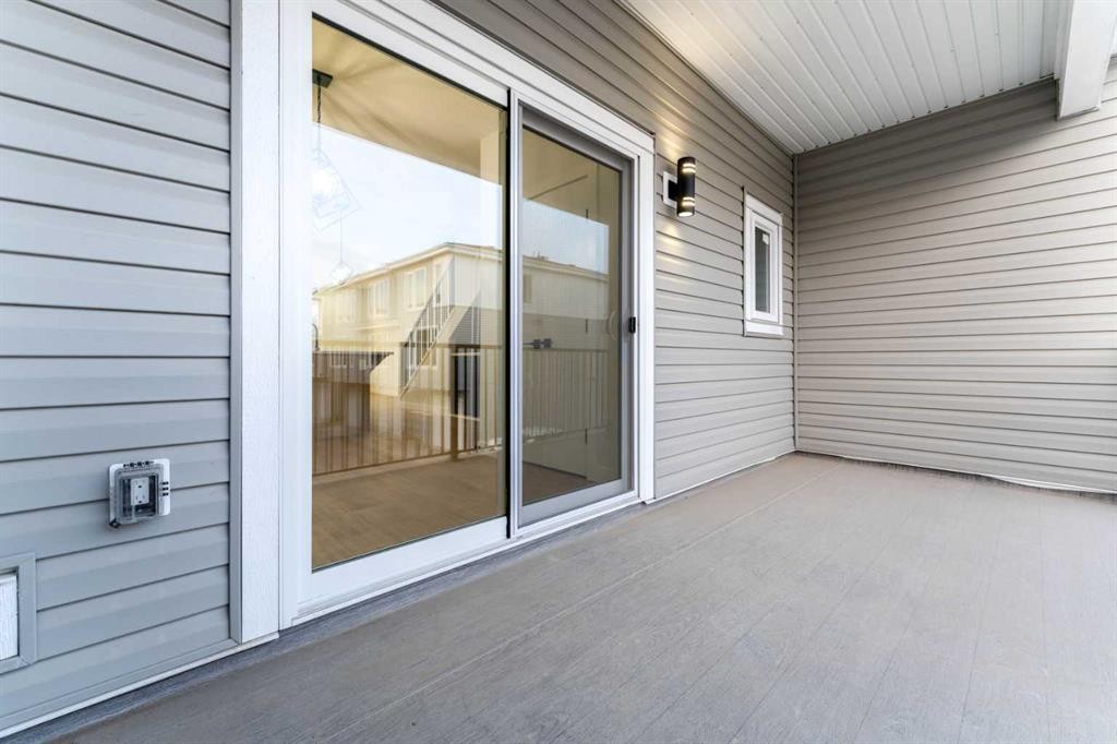4909 88 Avenue Ne, Calgary, AB - Outdoor With Exterior