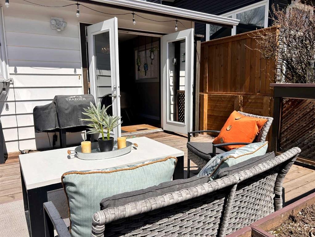 123 Franklin Drive Se, Calgary, AB - Outdoor With Deck Patio Veranda With Exterior
