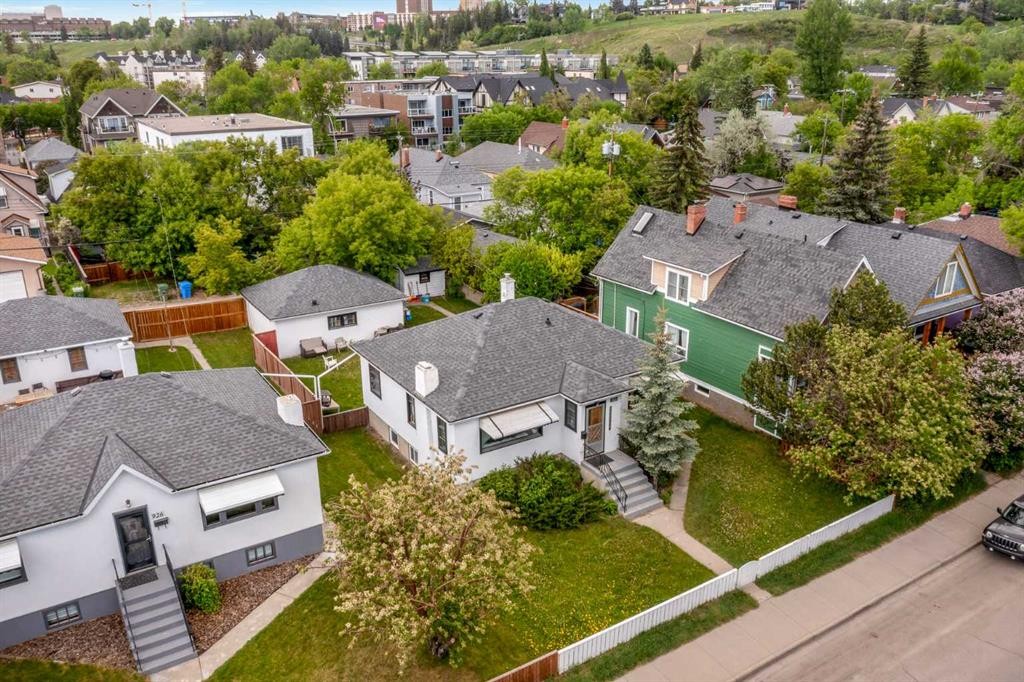 922 2 Avenue Nw, Calgary, AB - Outdoor