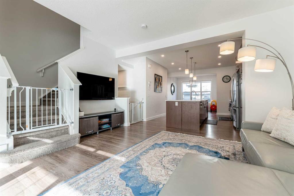 318 Masters Row Se, Calgary, AB - Indoor Photo Showing Living Room