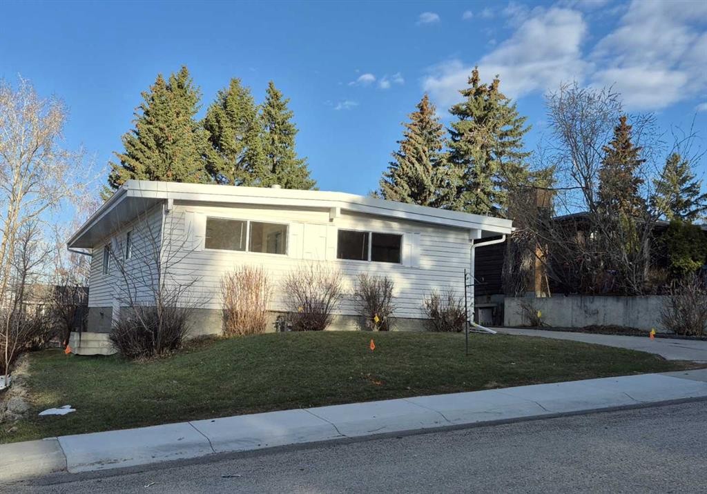 3415 Benton Drive Nw, Calgary, AB - Outdoor
