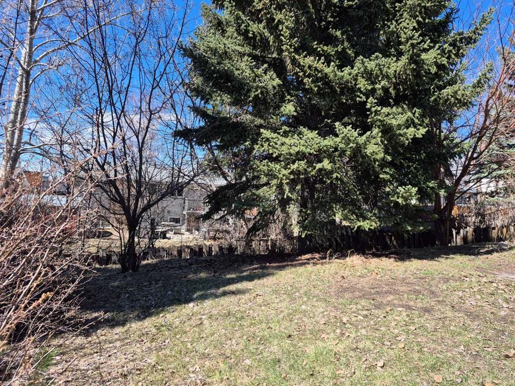 3415 Benton Drive Nw, Calgary, AB - Outdoor