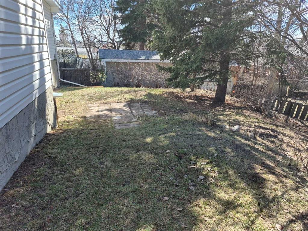 3415 Benton Drive Nw, Calgary, AB - Outdoor