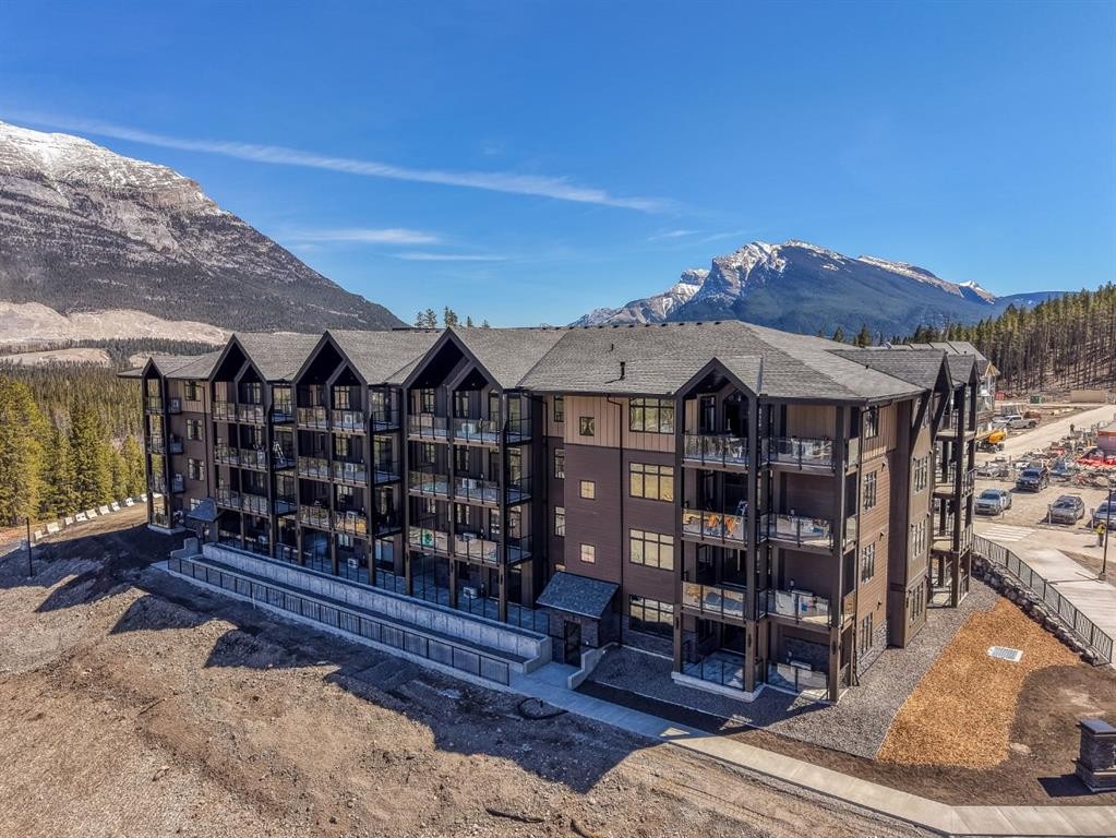 104-10 Cascade Ridge, Canmore, AB - Outdoor