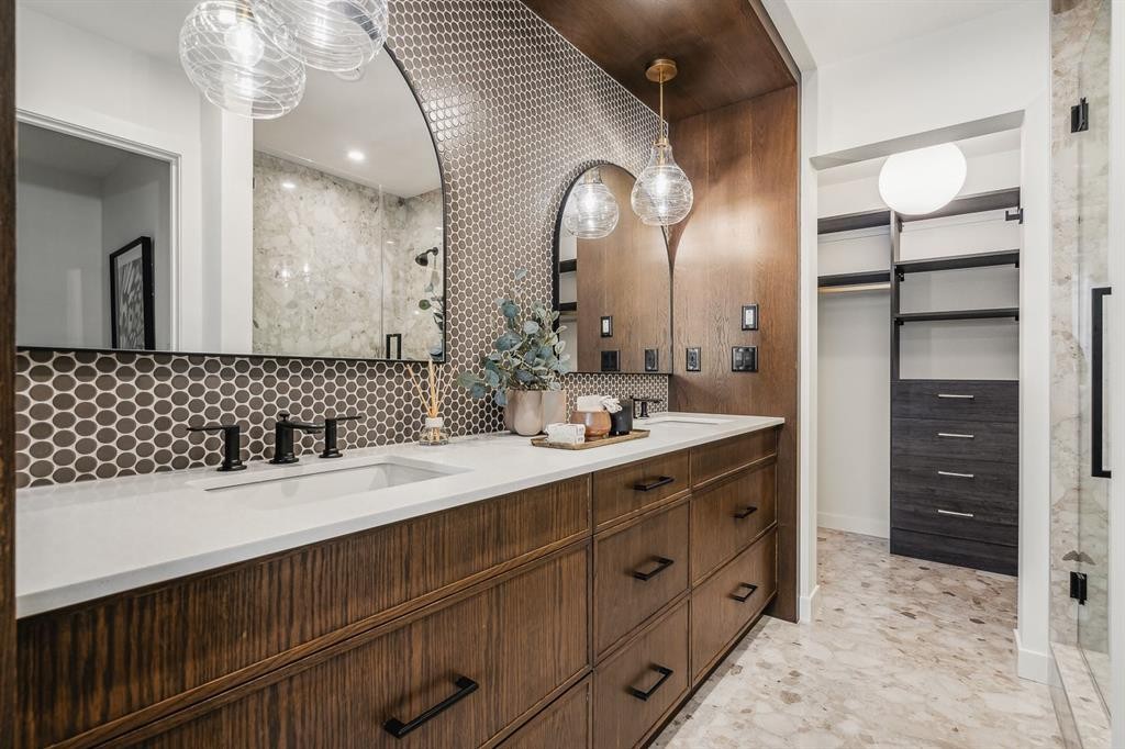 60 Cascade Ridge, Canmore, AB - Indoor Photo Showing Bathroom