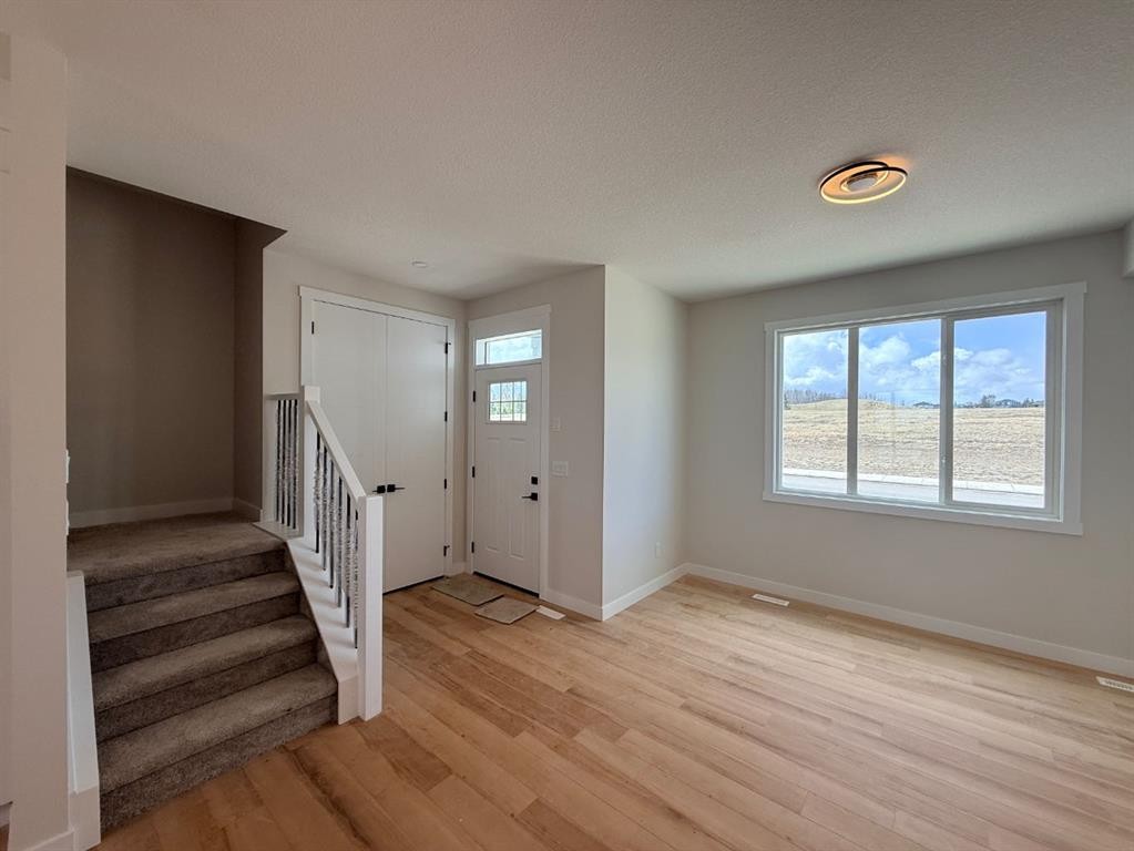 1927 Mccaskill Drive, Crossfield, AB - Indoor Photo Showing Other Room