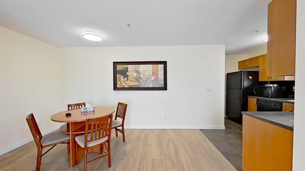 1202-2395 Eversyde Avenue Sw, Calgary, AB - Indoor