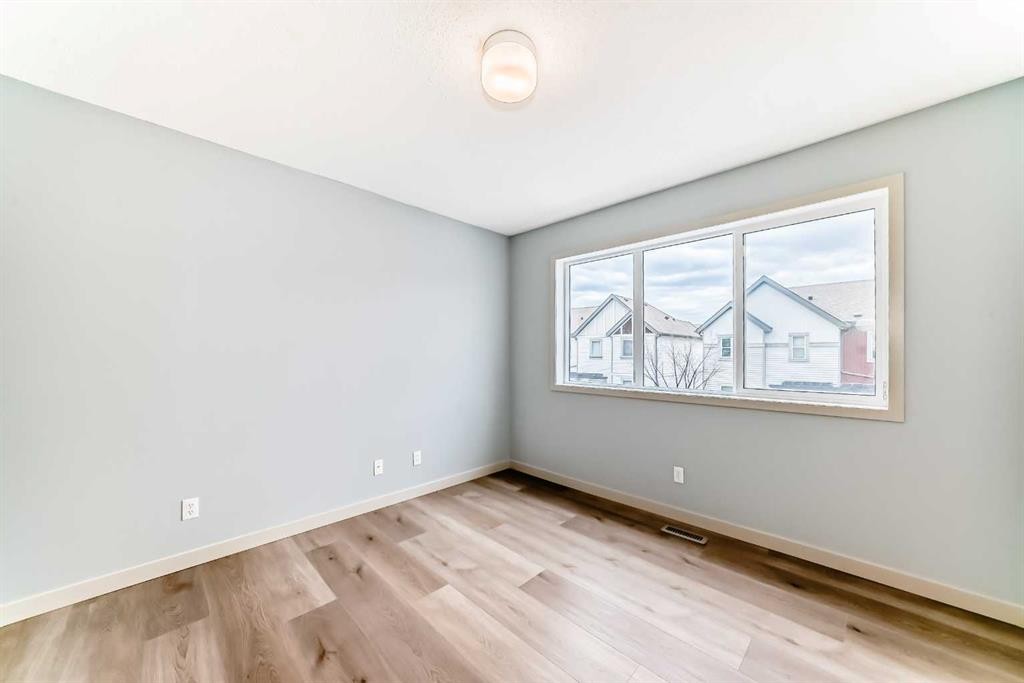 80 Copperstone Cove Se, Calgary, AB - Indoor Photo Showing Other Room