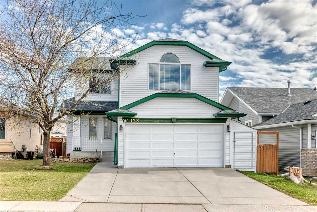 128 Harvest Park Road Ne, Calgary, AB - Outdoor