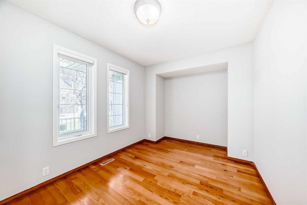 128 Harvest Park Road Ne, Calgary, AB - Indoor Photo Showing Other Room