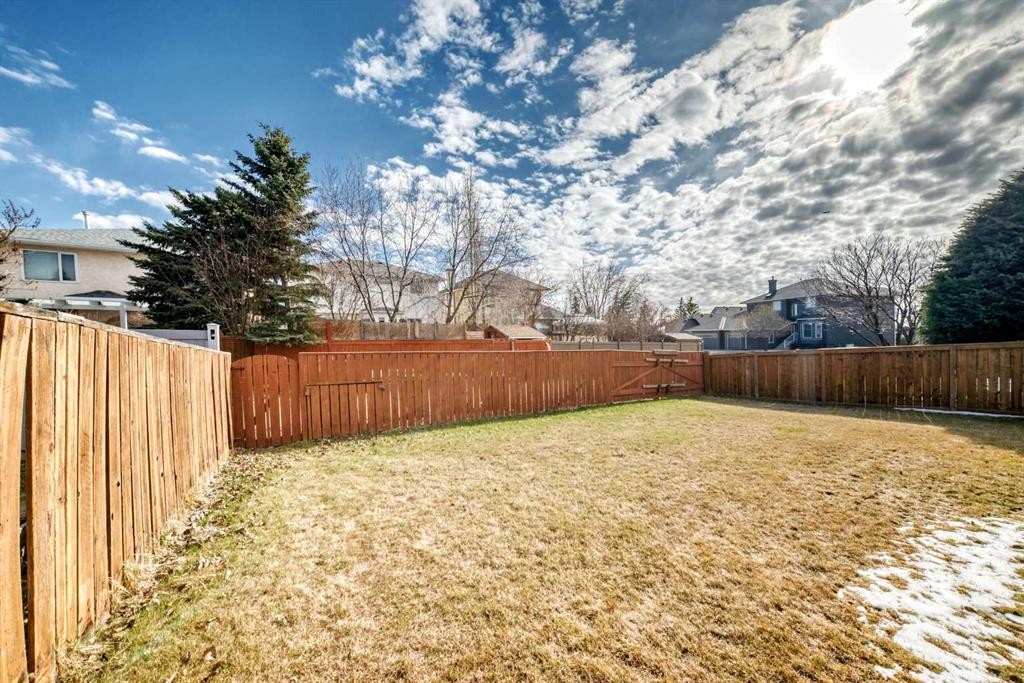 128 Harvest Park Road Ne, Calgary, AB - Outdoor