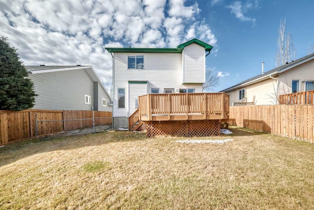 128 Harvest Park Road Ne, Calgary, AB - Outdoor With Exterior