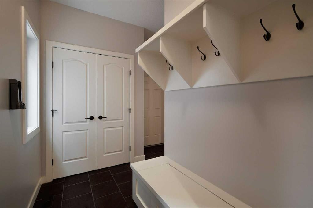 13 Sage Hill Landing Nw, Calgary, AB - Indoor Photo Showing Other Room