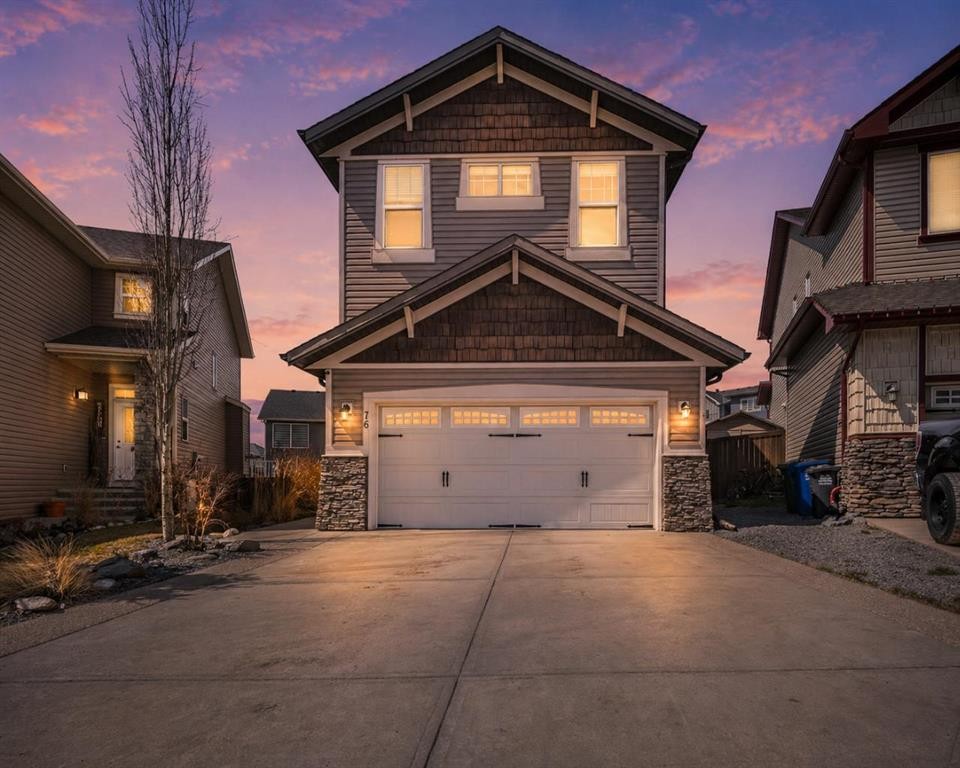 76 Heritage Hill, Cochrane, AB - Outdoor With Exterior