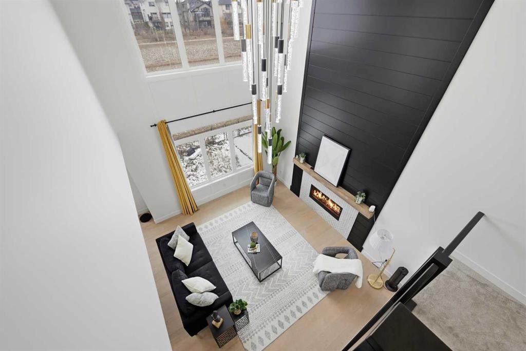 180 South Shore, Chestermere, AB - Indoor Photo Showing Other Room