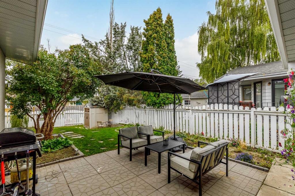 310 Wascana Crescent Se, Calgary, AB - Outdoor