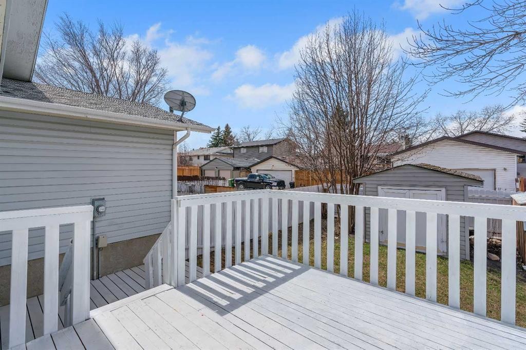 68 Templeson Crescent Ne, Calgary, AB - Outdoor With Deck Patio Veranda With Exterior