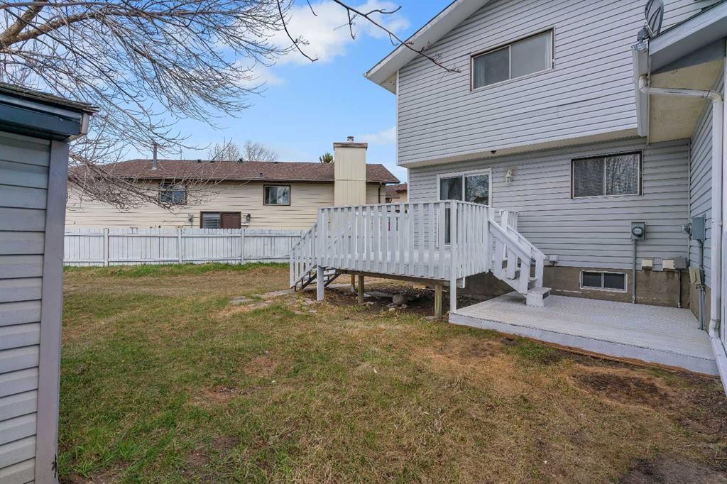 68 Templeson Crescent Ne, Calgary, AB - Outdoor With Deck Patio Veranda With Exterior