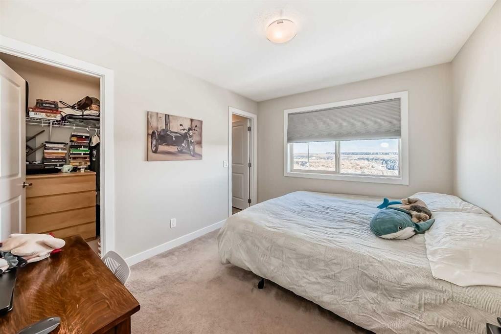 434 Sage Hill Grove Nw, Calgary, AB - Indoor Photo Showing Bedroom