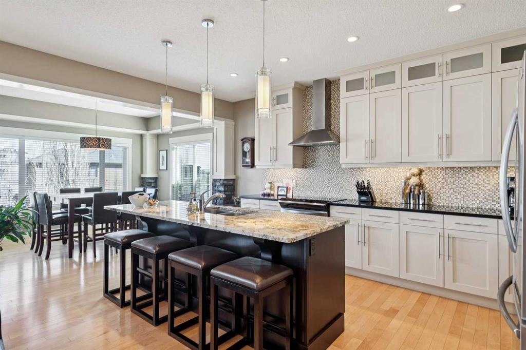 44 Aspen Summit Drive Sw, Calgary, AB - Indoor Photo Showing Kitchen With Upgraded Kitchen