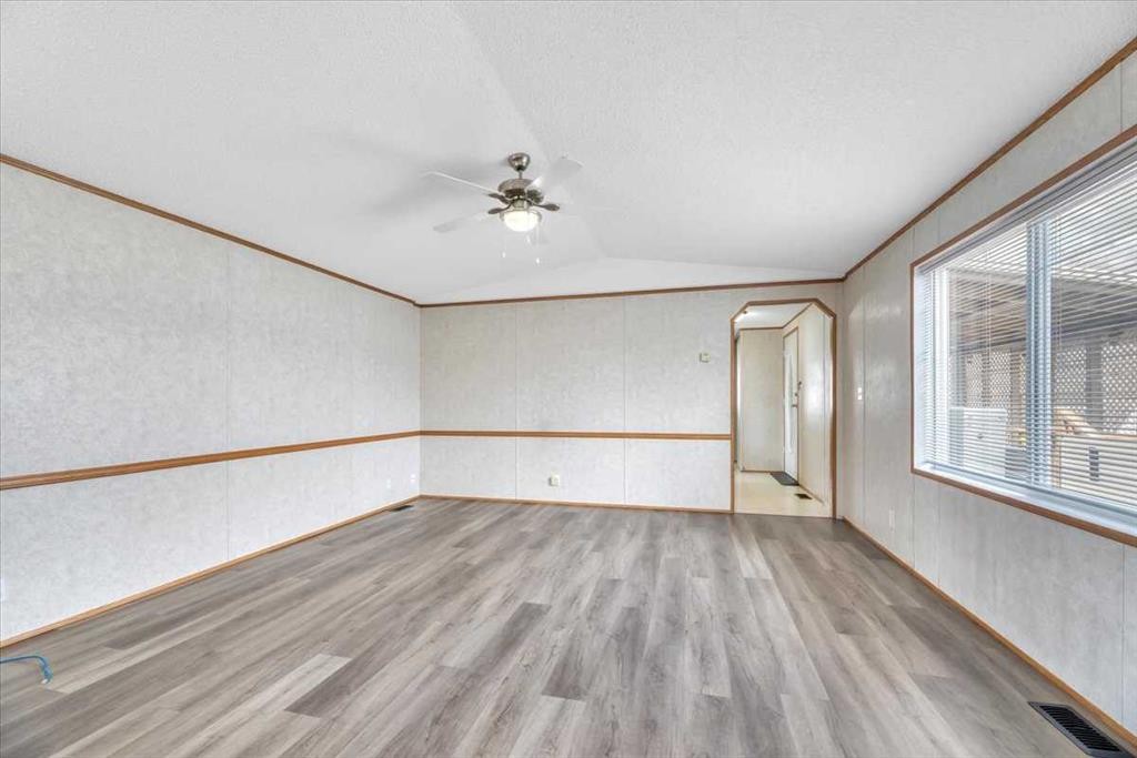 38 Doubletree Way, Strathmore, AB