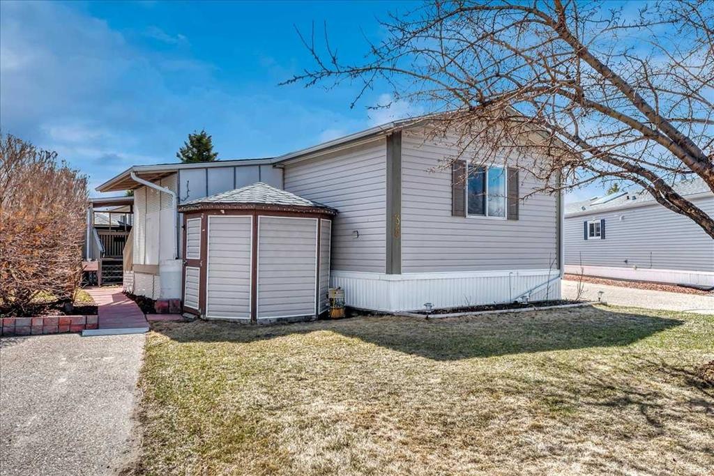 38 Doubletree Way, Strathmore, AB