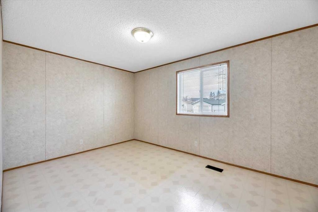 38 Doubletree Way, Strathmore, AB