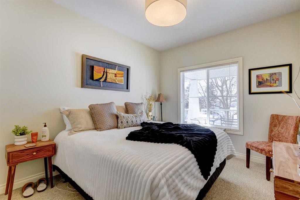 55 Tucker Circle, Okotoks, AB - Indoor Photo Showing Bedroom
