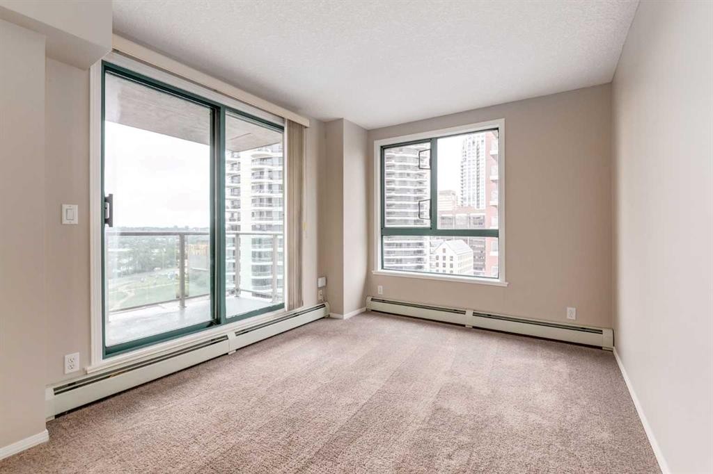 1014-1111 6 Avenue Sw, Calgary, AB - Indoor Photo Showing Other Room