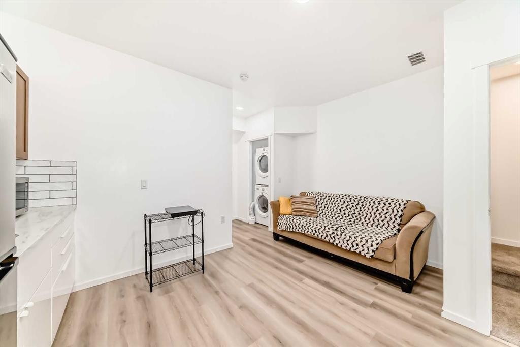 355 Masters Row Se, Calgary, AB - Indoor