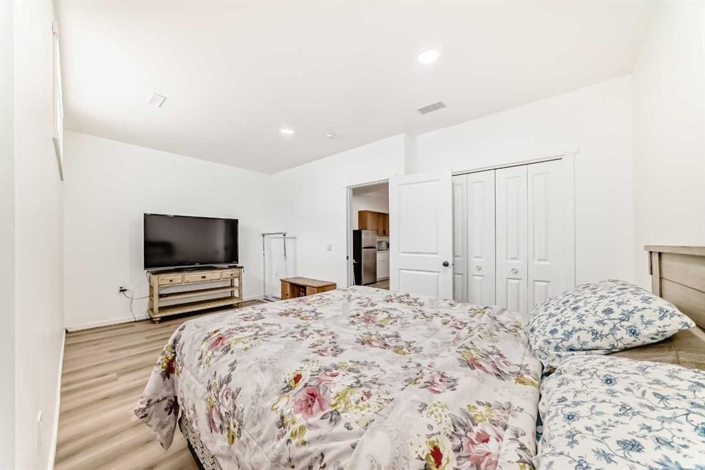 355 Masters Row Se, Calgary, AB - Indoor Photo Showing Bedroom