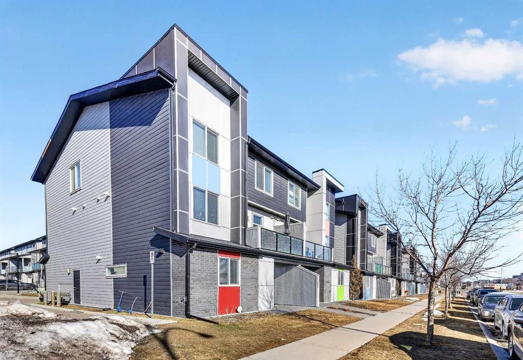 203-445 Redstone Walk Ne, Calgary, AB - Outdoor