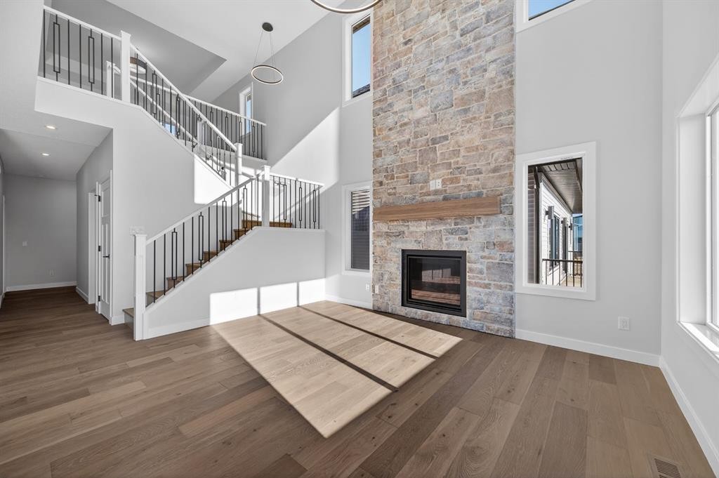 709 Dawson Common, Chestermere, AB - Indoor With Fireplace