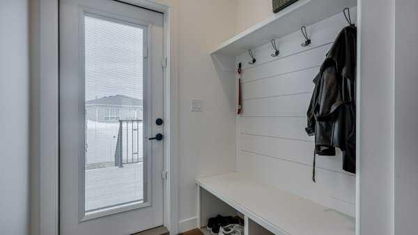 B-10 Evergreen Way, Red Deer, AB - Indoor