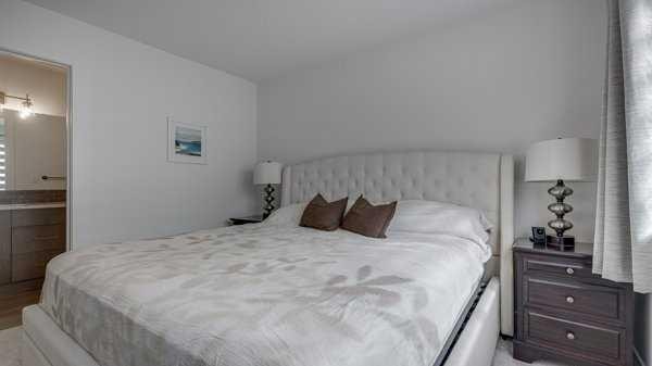 B-10 Evergreen Way, Red Deer, AB - Indoor Photo Showing Bedroom
