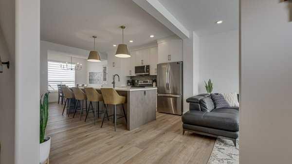 B-10 Evergreen Way, Red Deer, AB - Indoor