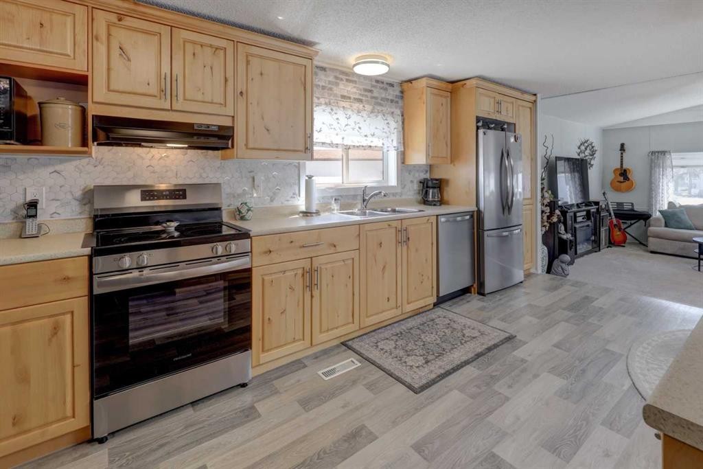 256 Burroughs Circle Ne, Calgary, AB