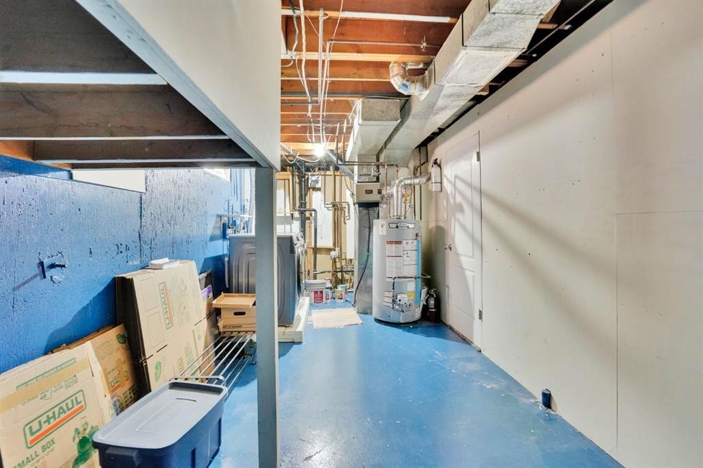 436 Huntley Way Ne, Calgary, AB - Indoor Photo Showing Basement