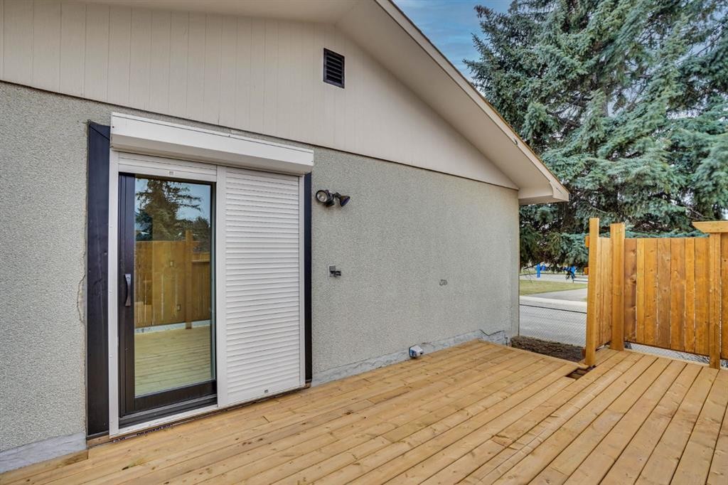 436 Huntley Way Ne, Calgary, AB - Outdoor With Deck Patio Veranda With Exterior