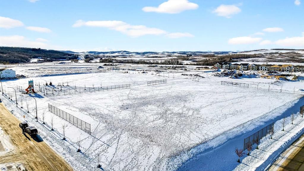 54 Creekside Way Sw, Calgary, AB - Outdoor With View