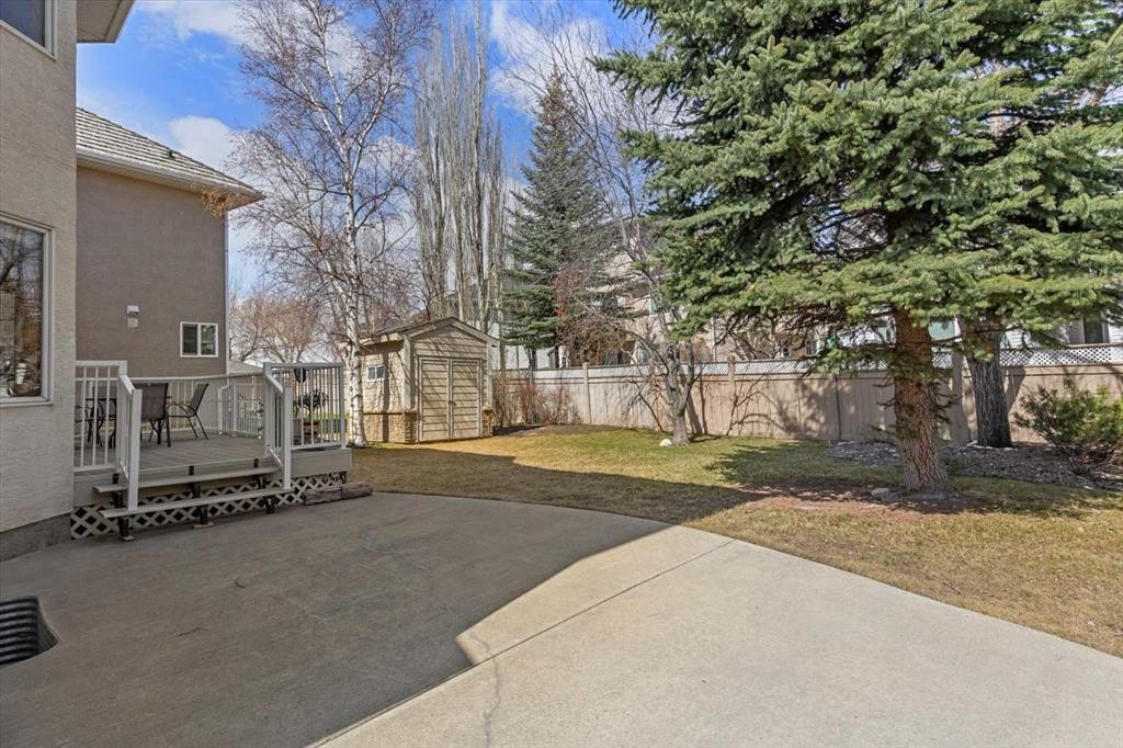 123 Schiller Crescent Nw, Calgary, AB - Outdoor