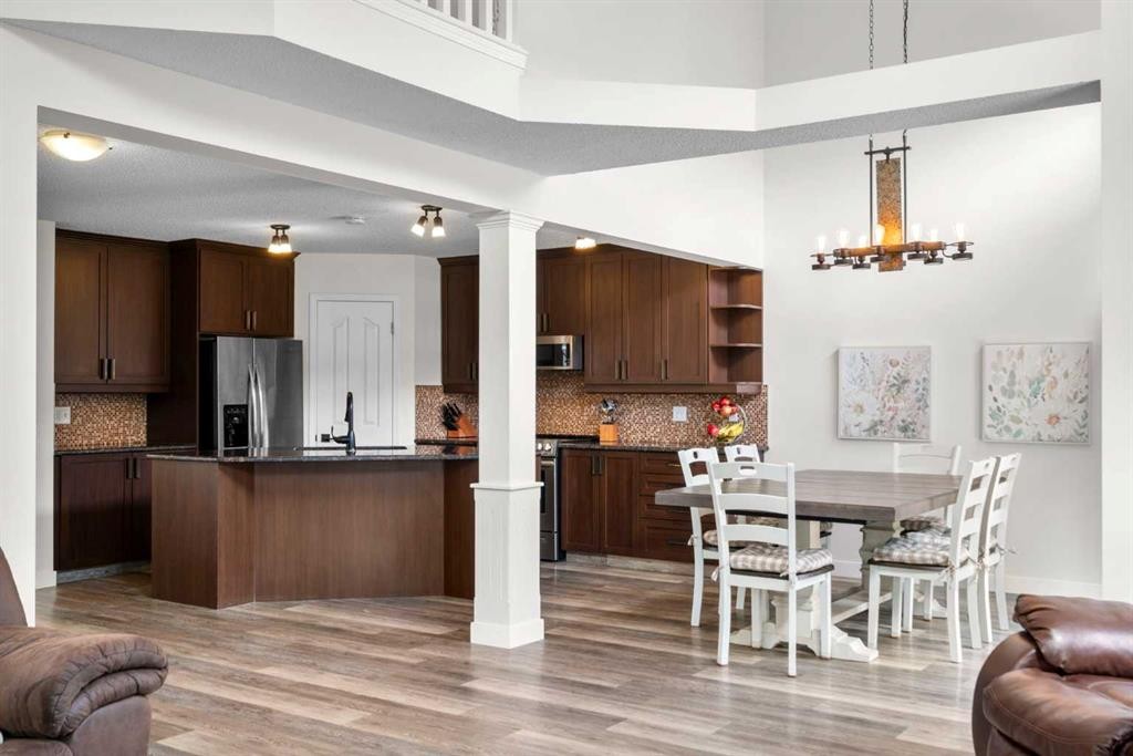 176 Douglas Ridge Green Se, Calgary, AB - Indoor