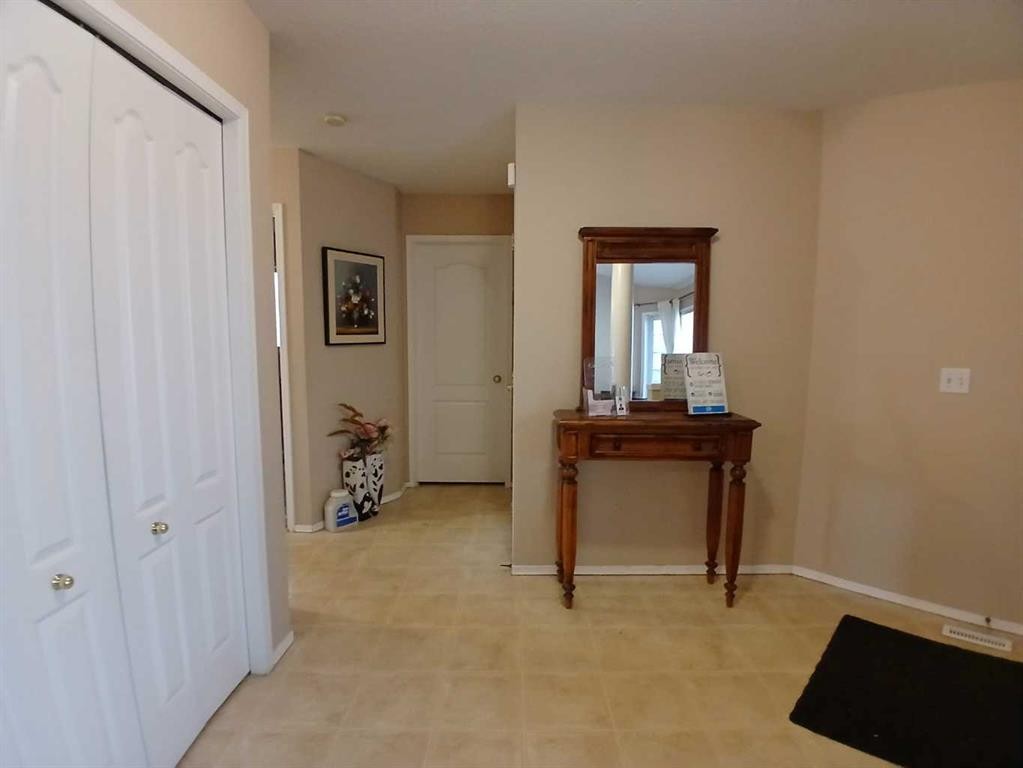 141 Arbour Stone Close Nw, Calgary, AB