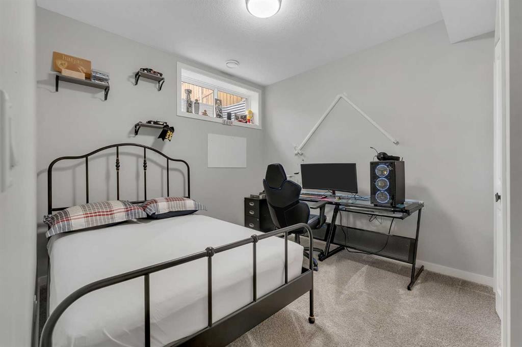 341 Walcrest View Se, Calgary, AB - Indoor