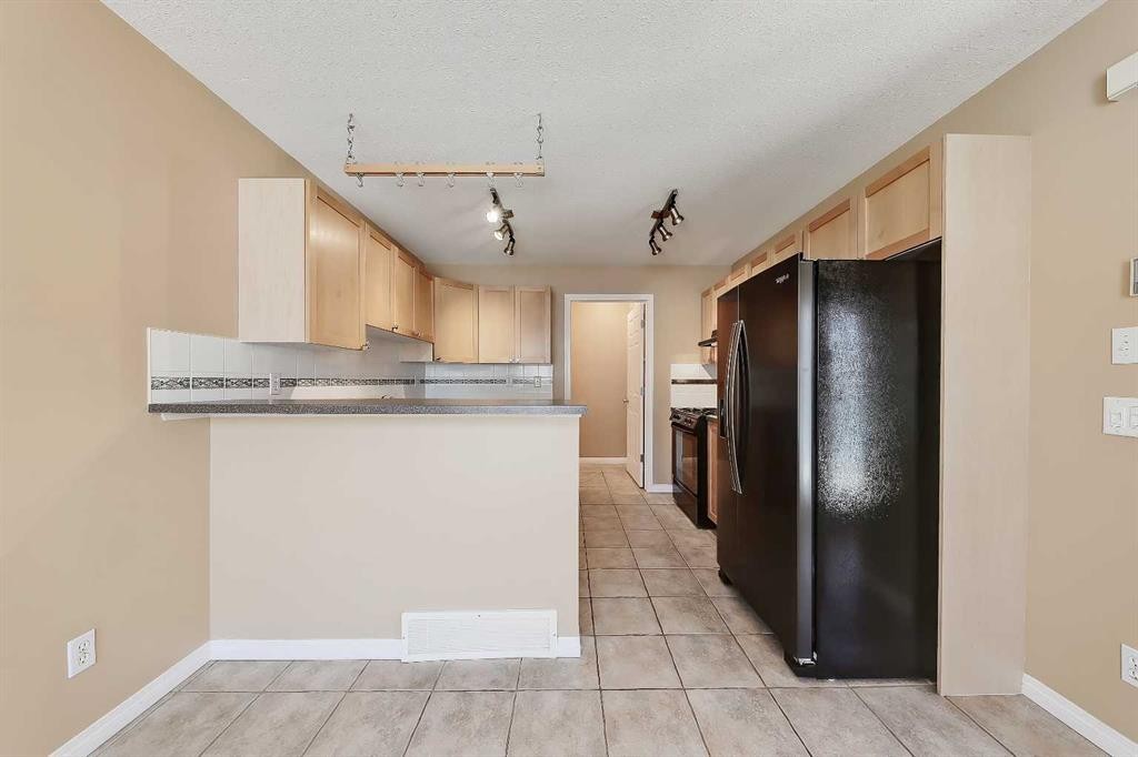 40 Simcoe Place Sw, Calgary, AB - Indoor