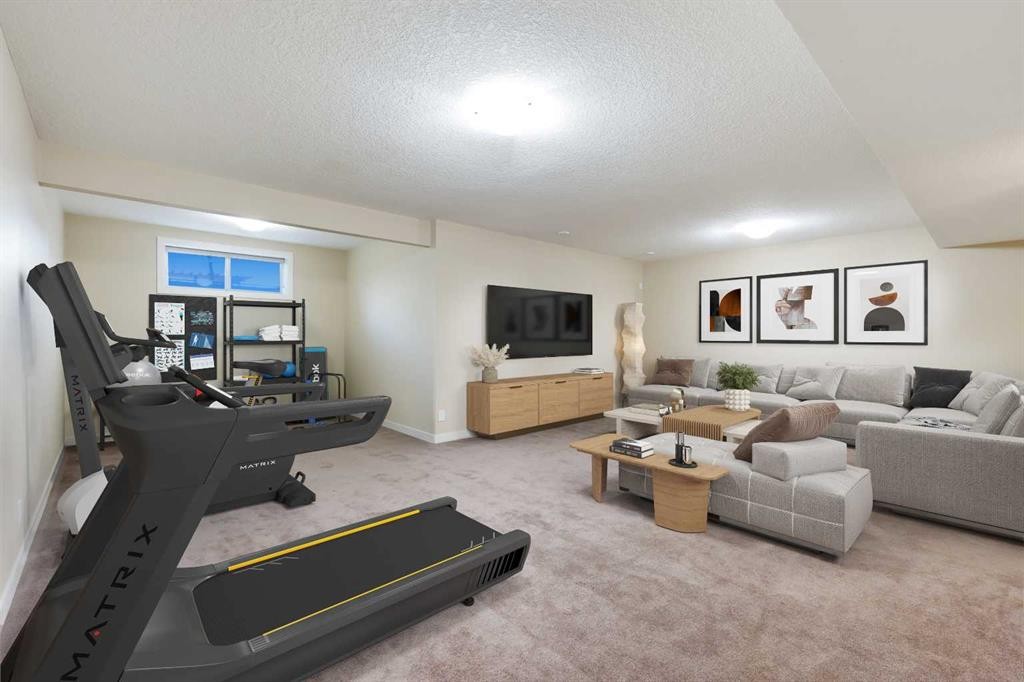 33 Quarry Heights Se, Calgary, AB - Indoor Photo Showing Other Room