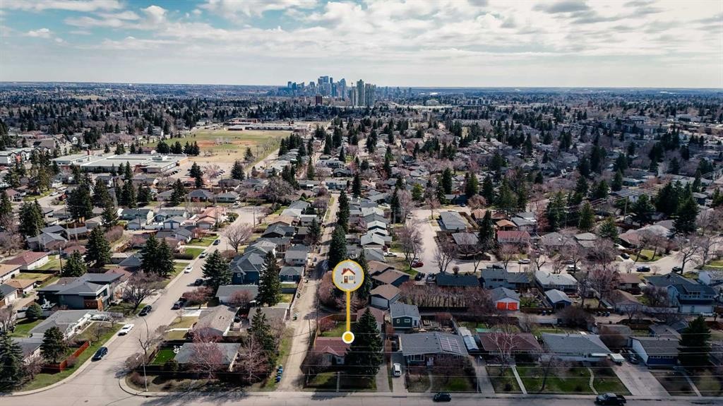 212 Westwood Drive Sw, Calgary, AB - Outdoor With View