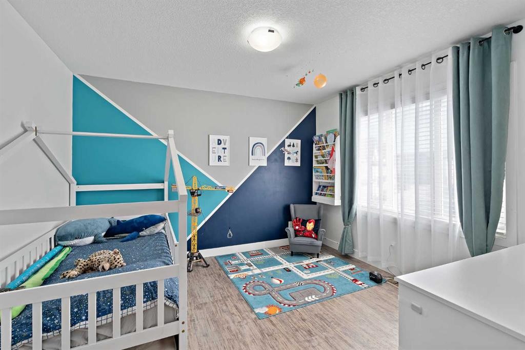205 Copperstone Park Se, Calgary, AB - Indoor Photo Showing Other Room